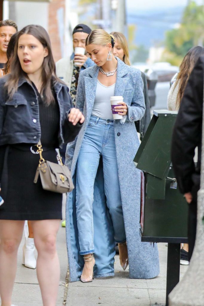 blue fall look 2025